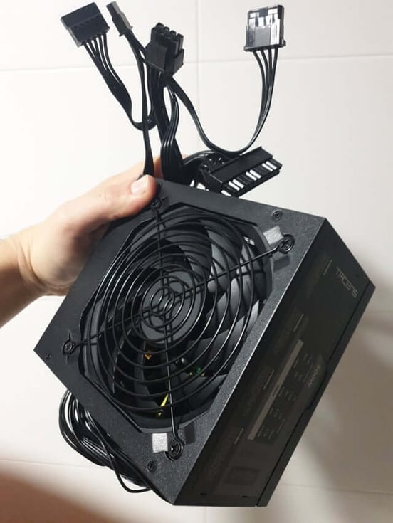 Mars Gaming MPB750SI, ATX Voeding PC 750W, 7 Jaar Garantie, 80Plus Bronze 230V, 90% Efficiëntie, SI Extreme Silence Ventilator met Koperen Kern, AI2-RPM, DC-DC en SMD Technologieën, Zwart