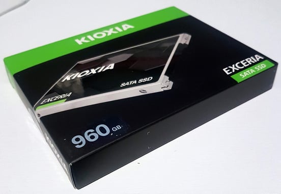 Kioxia Exceria 960Gb Disco SSD SATA3 555MB/S 3D-NAND