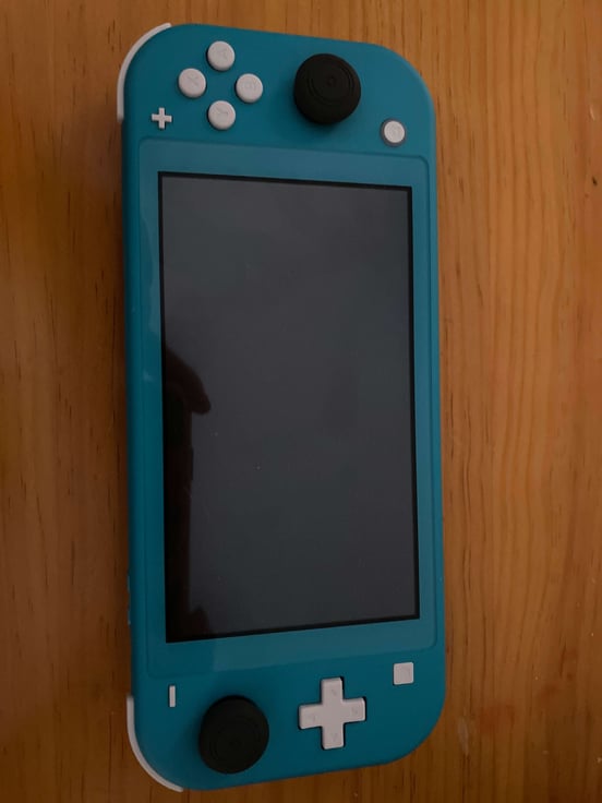 Nintendo Switch Lite Azul Turquesa Reacondicionado | PcComponentes.com