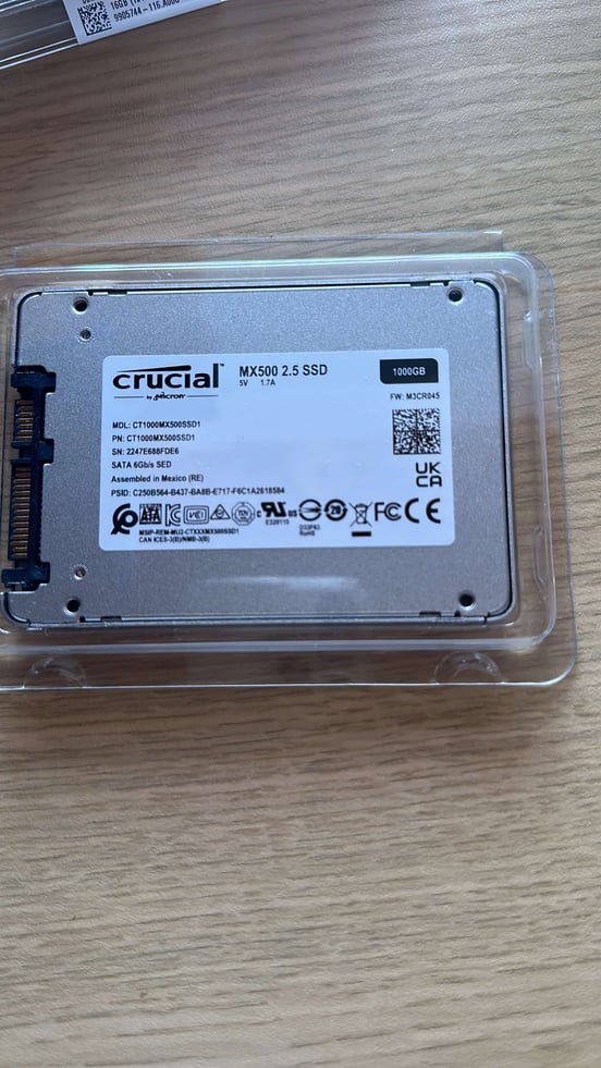新品】Crucial MX500 1000GB 2.5インチSSD Crucial MX500 2.5インチ