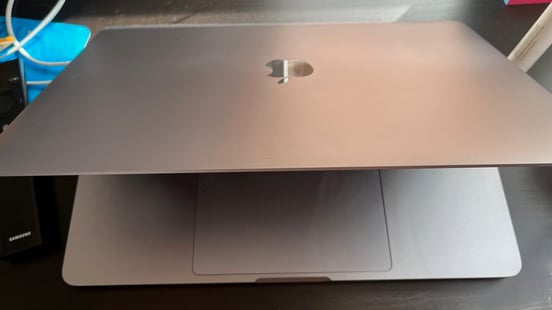 Portátil Apple Macbook Pro Apple M2/8GB/256GB SSD/GPU Deca Core