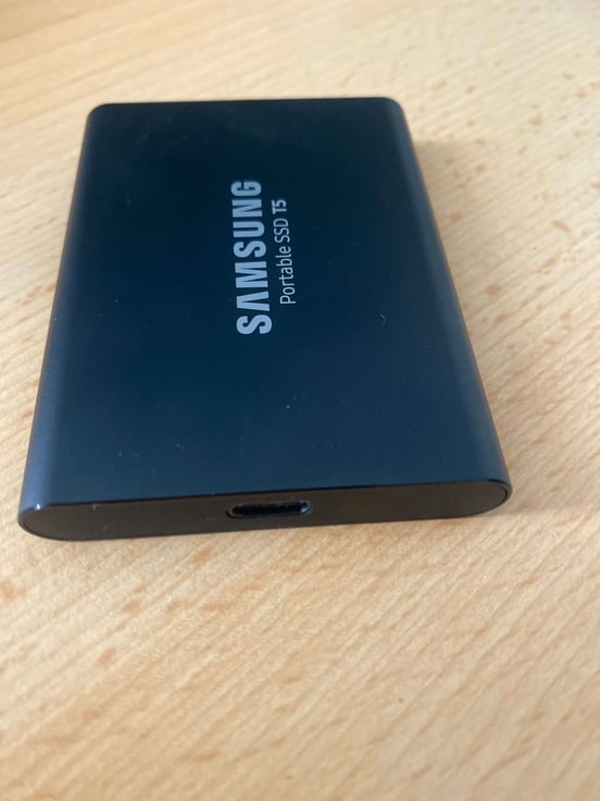 Disco Duro Samsung T5 SSD Externo 1TB USB 3.1 Negro