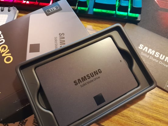 Disco Duro Samsung 870 QVO SSD 1TB SATA3 | PcComponentes.com