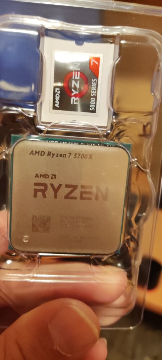 Procesador AMD Ryzen 5700X Box sin Ventilador
