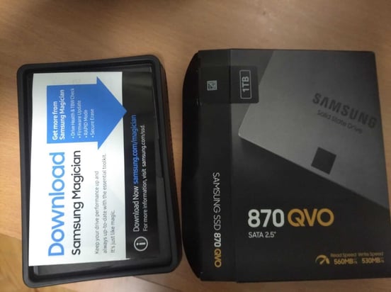 Disco Duro Samsung 870 QVO SSD 1TB SATA3 | PcComponentes.com
