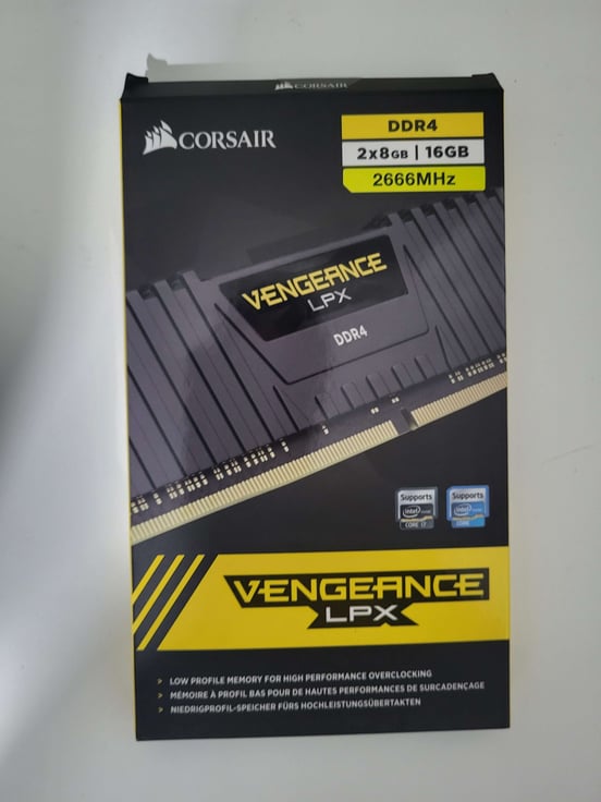 Memoria RAM Corsair Vengeance LPX DDR4 2666 16GB 2x8GB CL16