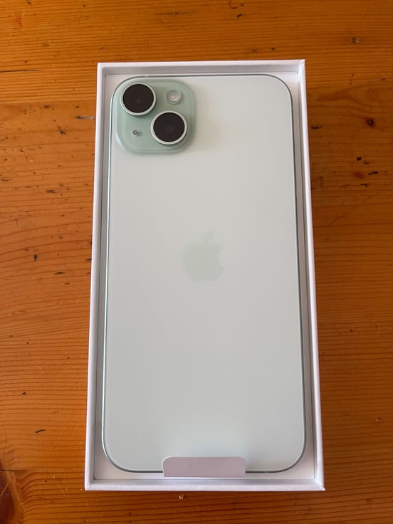 Apple iPhone 15 Plus 256GB Azul Libre Reacondicionado
