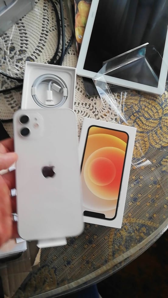 Apple iPhone 12 64GB Blanco Libre Reacondicionado | PcComponentes.com