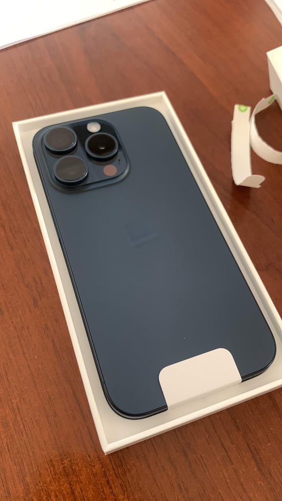 Apple iPhone 15 Pro 256GB Titanio Azul Libre | PcComponentes.com