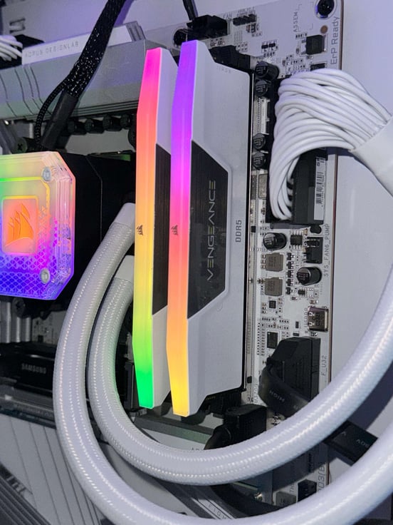 Memoria RAM Corsair Vengeance RGB White DDR5 6200MHz 32GB 2x16GB