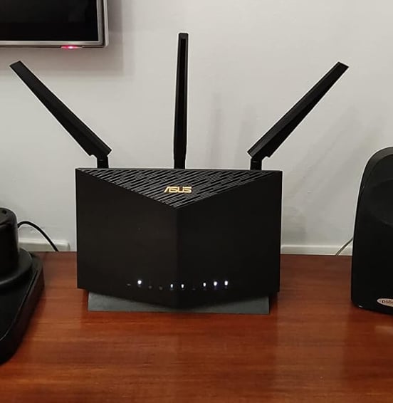 ASUS RT-AX82U Router Gaming AX5400 Wi-Fi 6 802.11ax Doble Banda