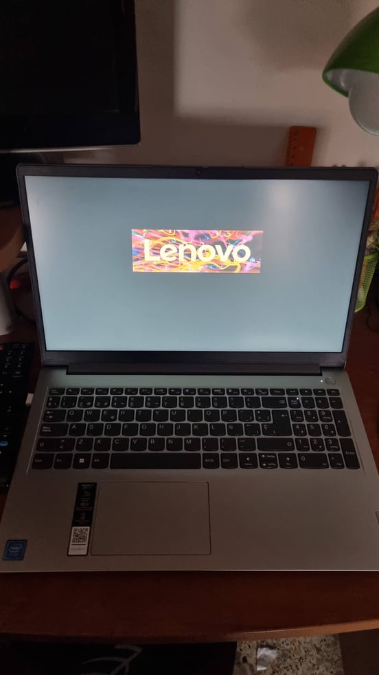 2. IdeaPad 1 14AMN7 Ryzen5 7520 8/256 2. IdeaPad 1 14AMN7 Ryzen5