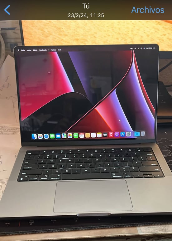 Portátil Apple MacBook Pro Apple M1 Pro/32GB/512GB SSD/14.2