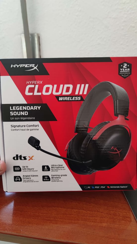 Auriculares gaming rojos inalámbricos - Oferta Limitada en Stock