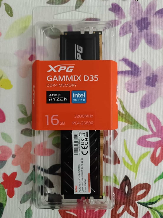 Memoria RAM Adata XPG GAMMIX D35 DDR4 3200MHz 16GB 1x16GB CL16