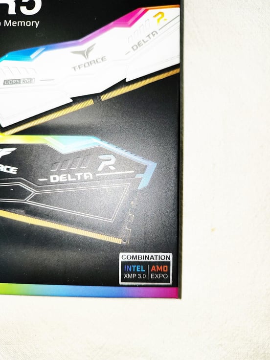 Team RGB DDR5 6200Mhz 16GB×2 white