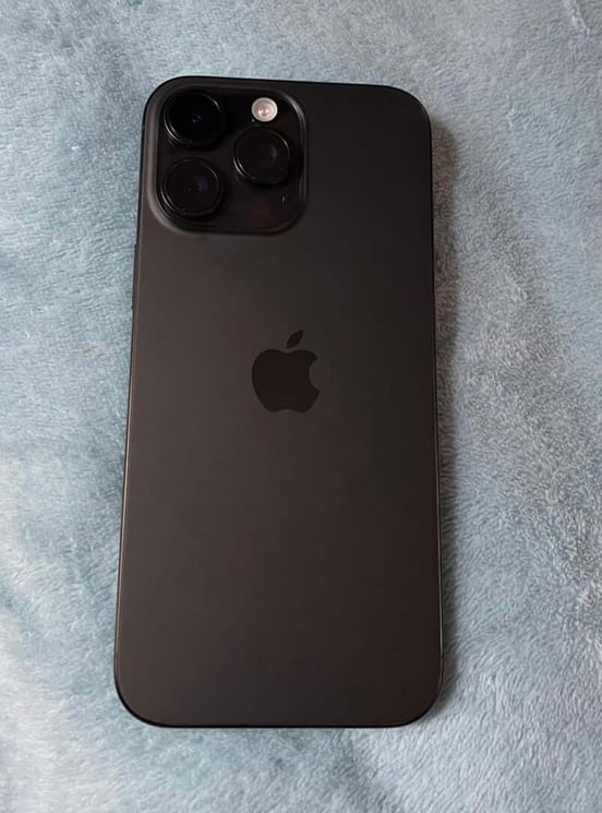Apple iPhone 16 Pro Max 256GB Titanio Negro Libre | PcComponentes.com