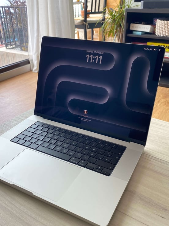 Portátil Apple MacBook Pro Apple M4 Pro 14 Núcleos/48GB/512GB SSD