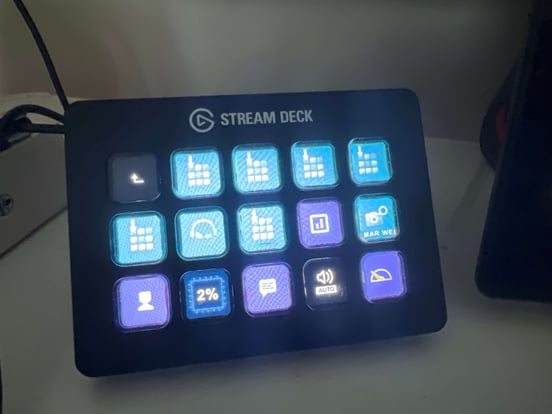 elgato STREAM DECK MK.2 ストリームデック Amazon.co.jp: Elgato Stream Deck MK.2 エルガトストリームデック MK