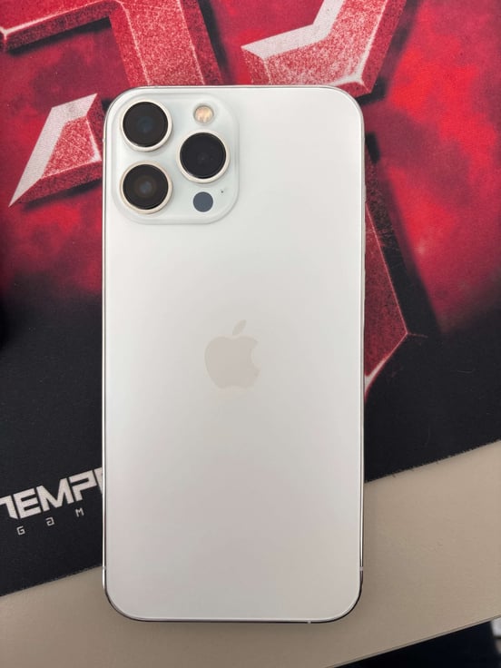 Apple iPhone 13 Pro 256GB ホワイト 本体 iPhone 13 Pro 256GB Plata - Precios desde €449 - Swappie