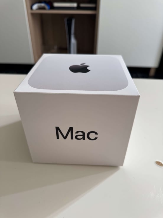 ミニPC m4 Mac mini 24gb 512gb Apple Mac mini (2024) M4 Pro, 24GB, 512GB SSD, GPU 16 Núcleos