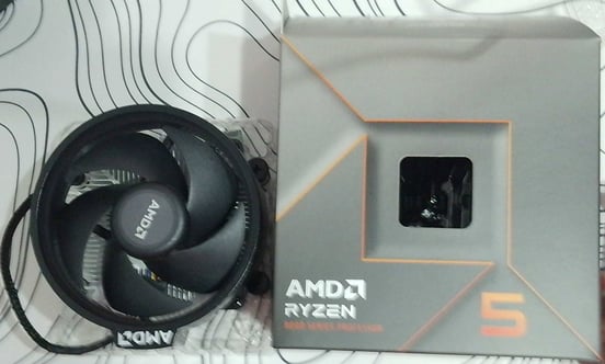 Procesador AMD Ryzen 5 8400F 4.2/4.7GHz Box | PcComponentes.com