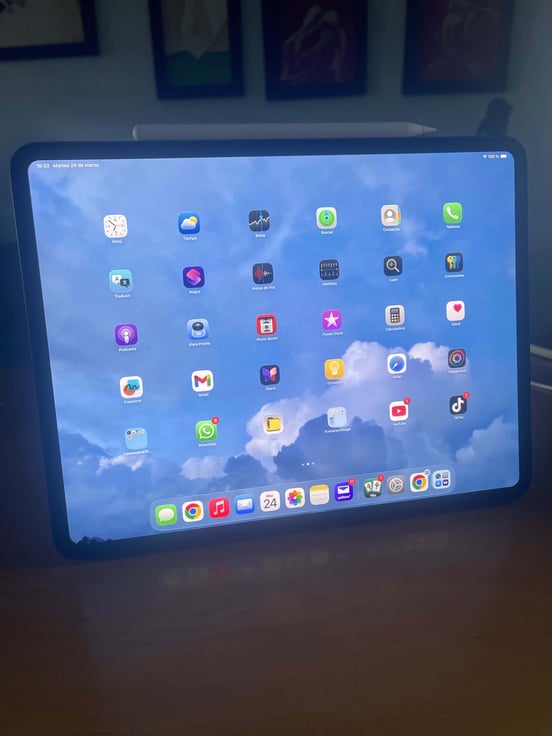 Apple iPad Pro 13 Apple iPad Pro 13