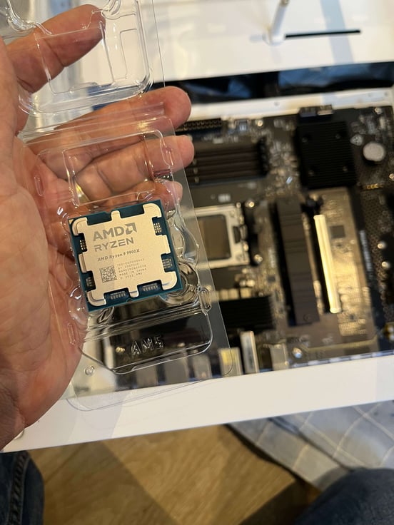 Procesador AMD Ryzen 9 9900X 4.4/5.6GHz | PcComponentes.com