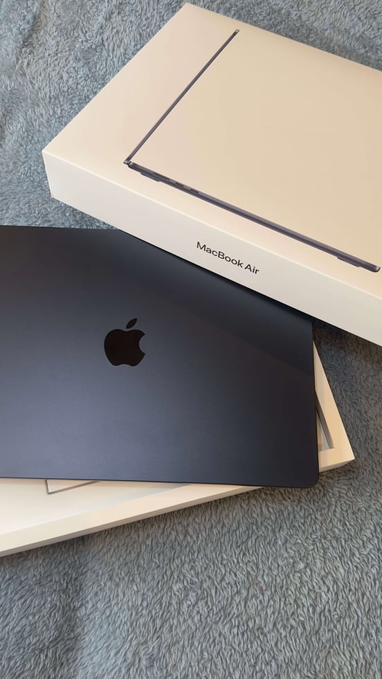Portátil Apple MacBook Air 15,3