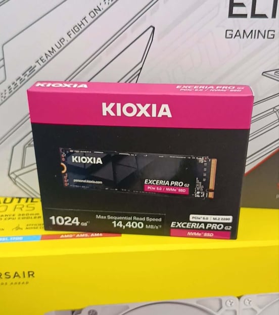 【新品・納品書】KIOXIA Exceria Pro G2 4TB (Gen5) 新品・納品書】KIOXIA Exceria Pro G2 4TB (Gen5)の通販 by Pig House